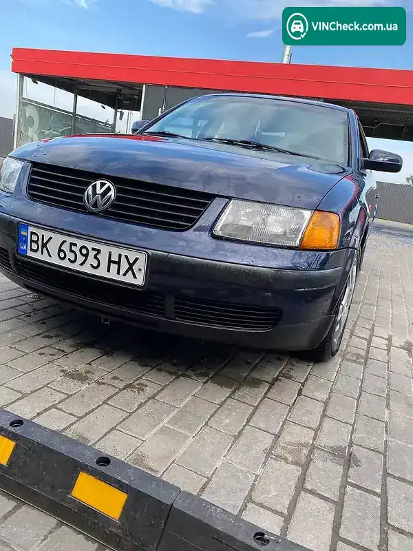 Volkswagen Passat 1996, фото з оголошення 2 з 20, VIN WVWZZZ3BZVE012488