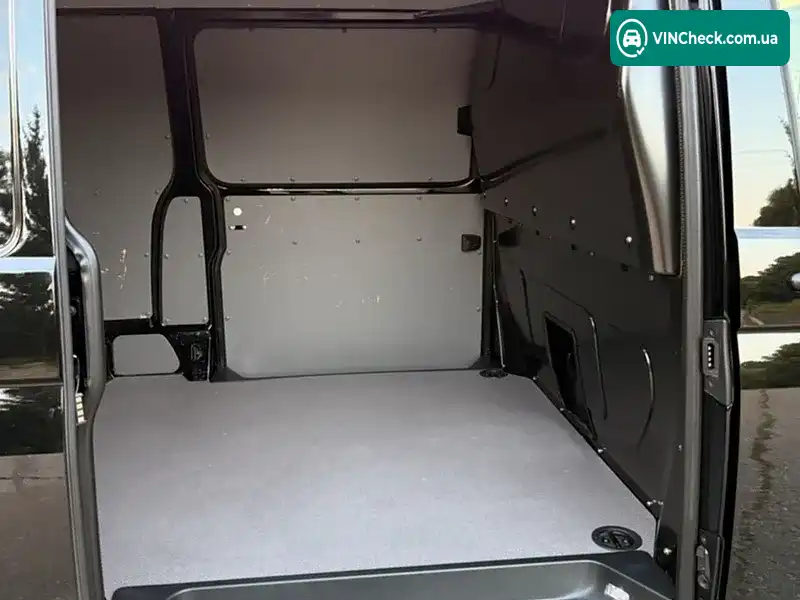 Volkswagen Transporter 2021, фото з оголошення 2 з 7, VIN WV1ZZZ7HZNH016301