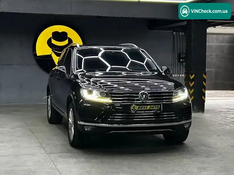 Volkswagen Touareg 2017, фото з оголошення 2 з 20, VIN WVGZZZ7PZHD035379