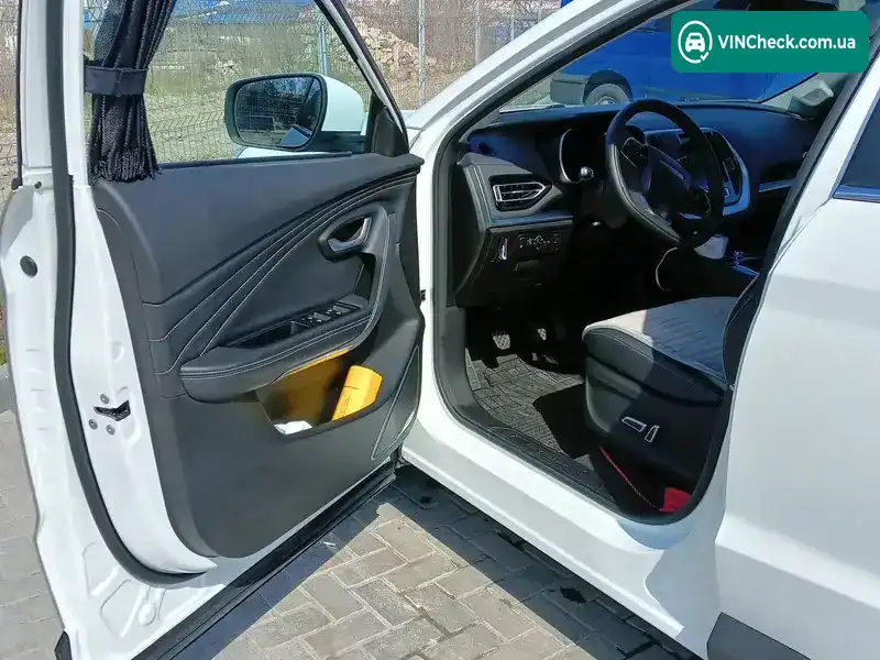 Chery Jetour X70 2022, фото з оголошення 2 з 12, VIN LVUDB11B7NF014719