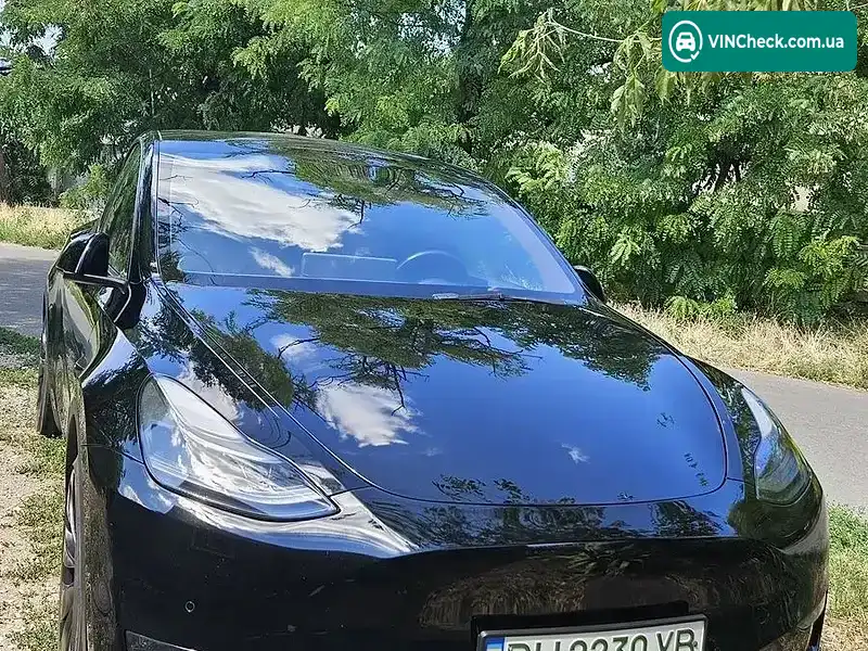 Tesla Model Y 2022, фото з оголошення 1 з 13, VIN 7SAYGDEFXNF383167