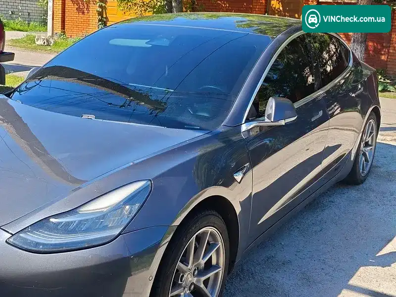 Tesla Model 3 2020, фото з оголошення 1 з 9, VIN 5YJ3E1EAXLF789365