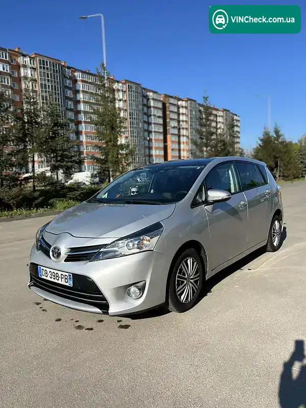 Toyota Verso 2014, фото з оголошення 2 з 20, VIN NMTDD26R80R096334