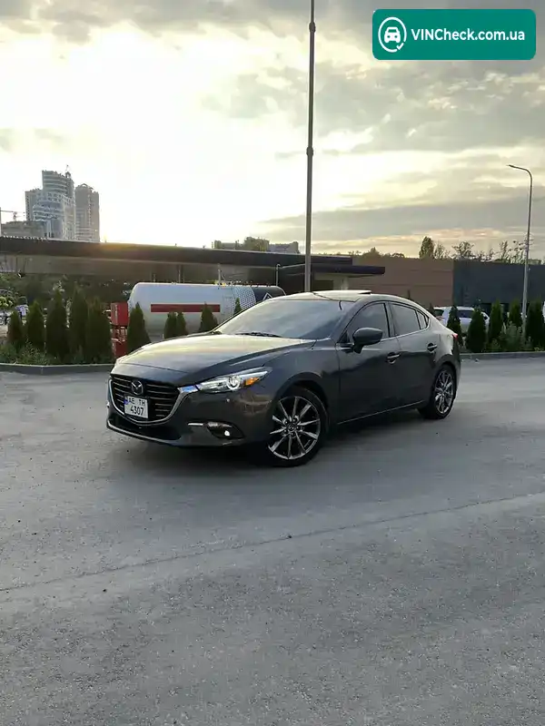Mazda 3 2018, фото з оголошення 1 з 9, VIN 3MZBN1W36JM230171