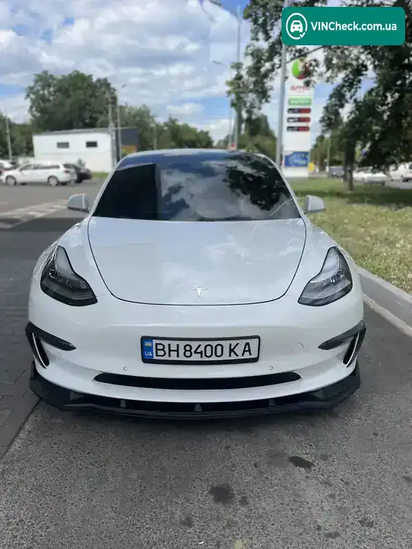 Tesla Model 3 2020, фото з оголошення 1 з 13, VIN 5YJ3E1EA9LF738200