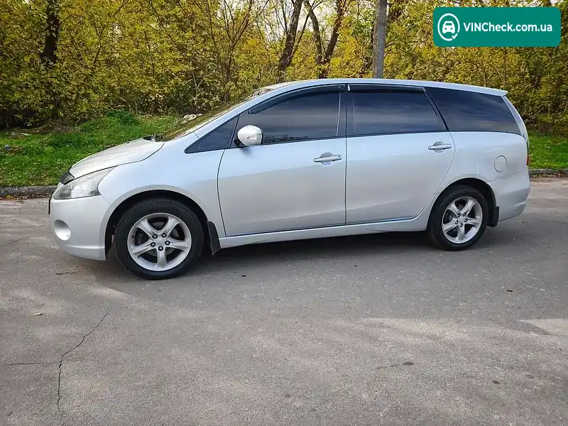 Mitsubishi Grandis 2006, фото з оголошення 2 з 20, VIN JMBLNNA4W6Z001292