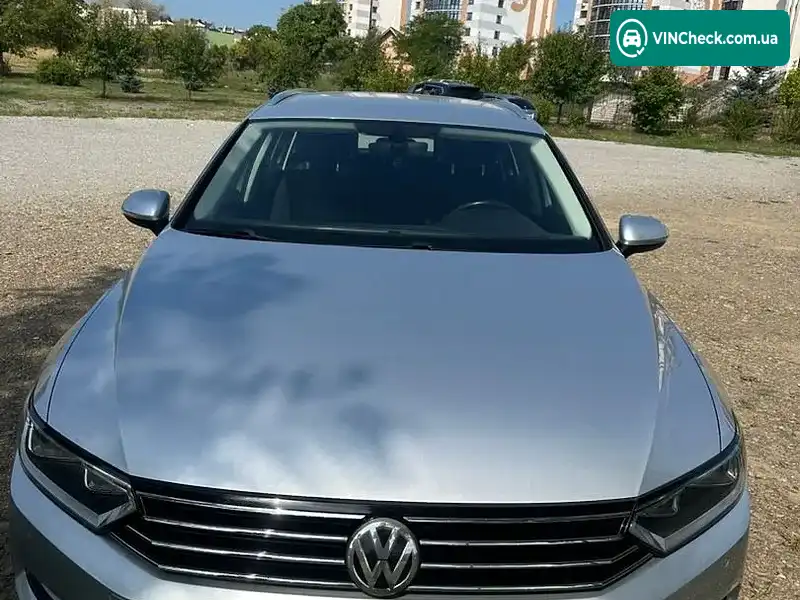 Volkswagen Passat 2015, фото з оголошення 2 з 14, VIN WVWZZZ3CZGP014099