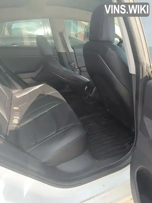 Tesla Model 3 2019, фото з оголошення 2 з 7, VIN 5YJ3E1EB8KF512513