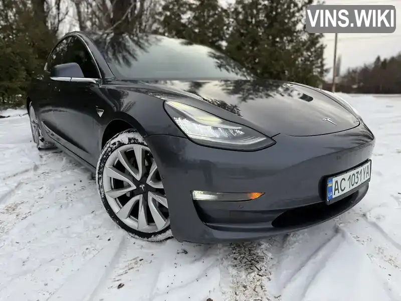Tesla Model 3 2018, фото з оголошення 2 з 21, VIN 5YJ3E1EA0JF033282