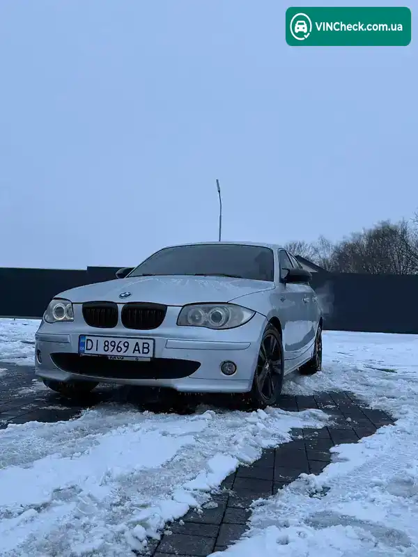 BMW 1 Series 2004, фото з оголошення 1 з 21, VIN WBAUF11050PT48224
