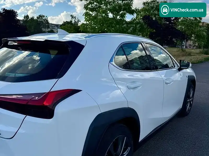 Lexus UX 2018, фото з оголошення 2 з 20, VIN JTHY3JBH6K2003395