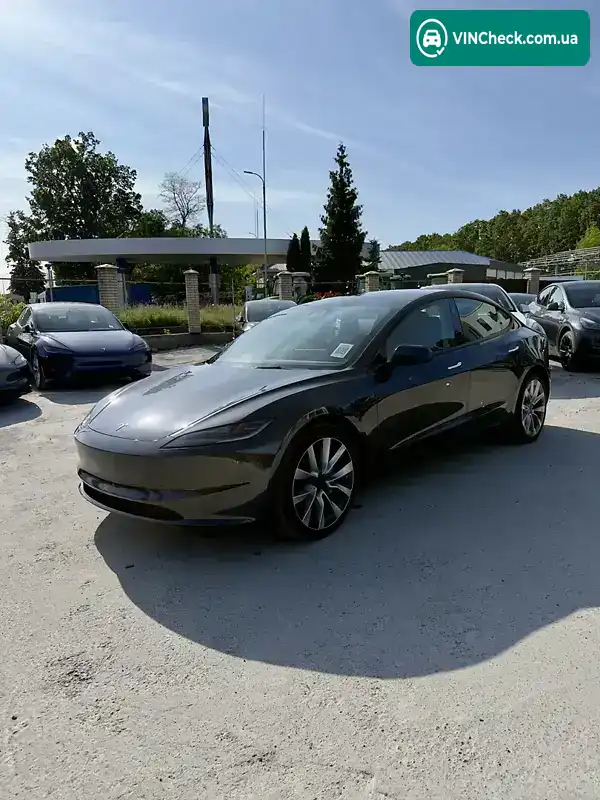Tesla Model 3 2024, фото з оголошення 1 з 20, VIN 5YJ3E1EA4RF752501