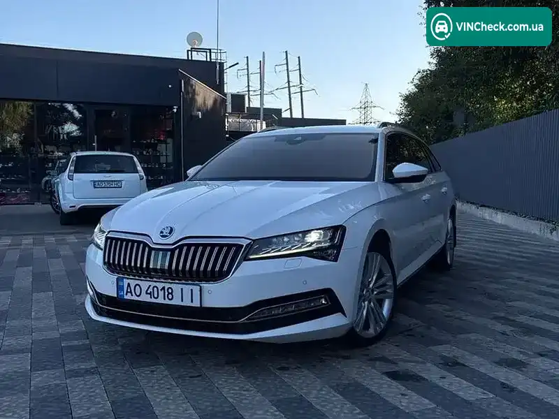 Skoda Superb 2019, фото з оголошення 2 з 20, VIN TMBJJ9NP7L7023797