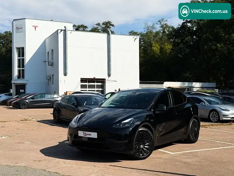 Tesla Model Y 2024, фото з оголошення 1 з 20, VIN 7SAYGAEE6RF106267