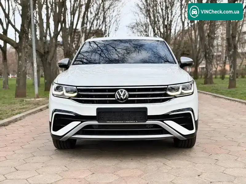Volkswagen Tiguan 2024, фото з оголошення 2 з 12, VIN WVGZZZ5N8RM056582