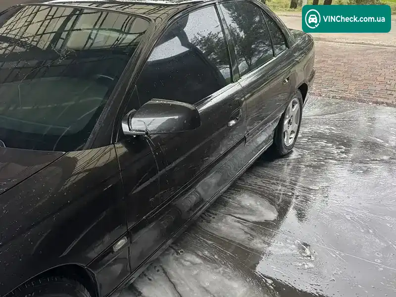 Opel Omega 2001, фото з оголошення 2 з 7, VIN W0L0VBM6911039823