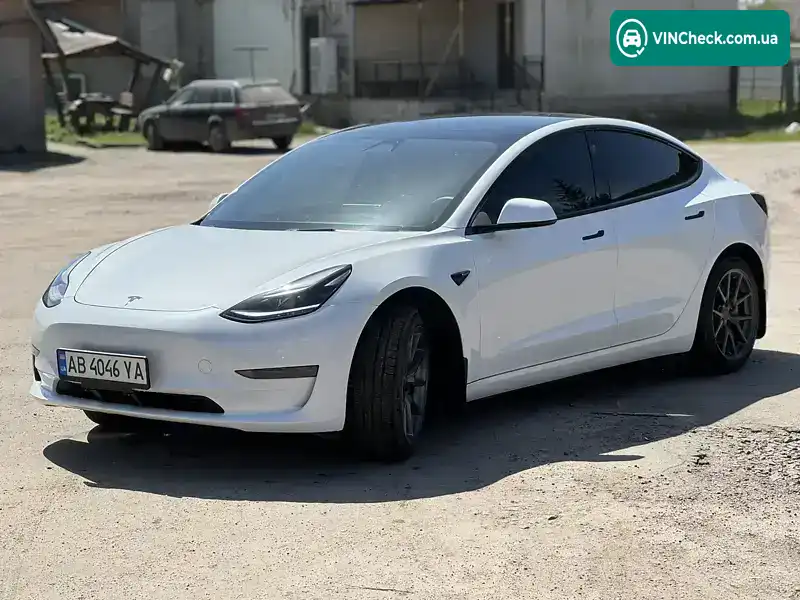 Tesla Model 3 2021, фото з оголошення 1 з 18, VIN 5YJ3E1EA3MF099572