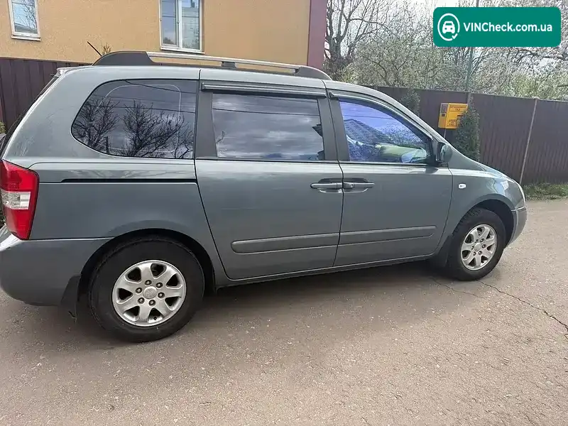 Kia Carnival 2007, фото з оголошення 2 з 12, VIN Y6LMB75237L000336