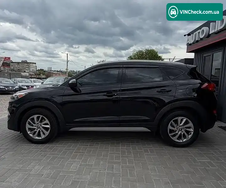Hyundai Tucson 2017, фото з оголошення 2 з 9, VIN KM8J3CA42HU436881