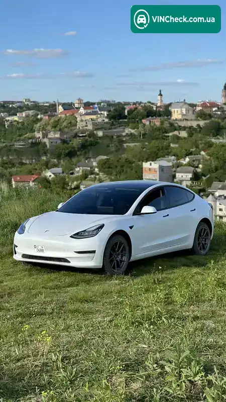 Tesla Model 3 2021, фото з оголошення 1 з 21, VIN 5YJ3E1EA3MF861380