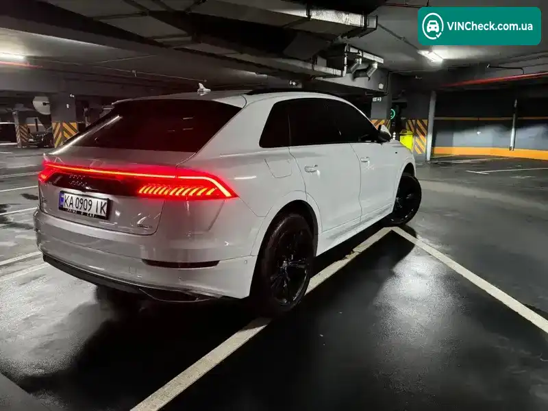 Audi Q8 2018, фото з оголошення 1 з 9, VIN WA1BVAF19KD018275