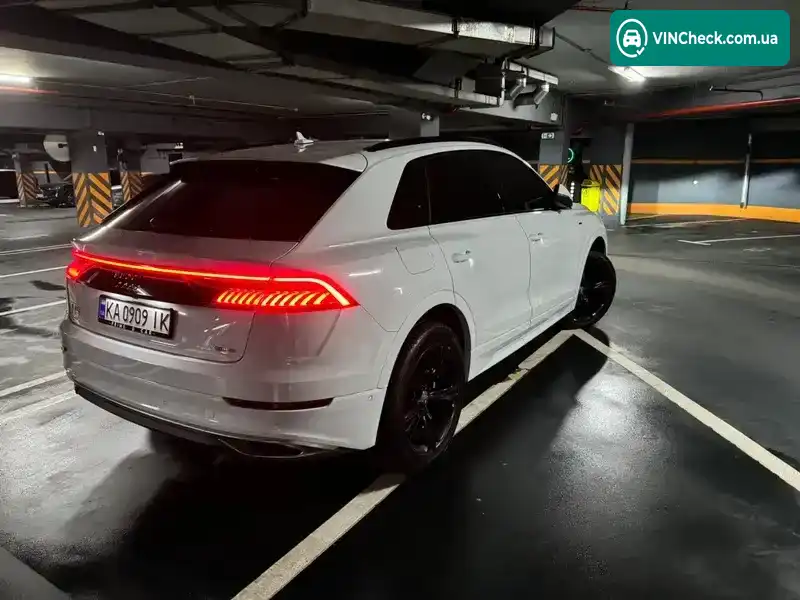 Audi Q8 2018, фото з оголошення 2 з 9, VIN WA1BVAF19KD018275