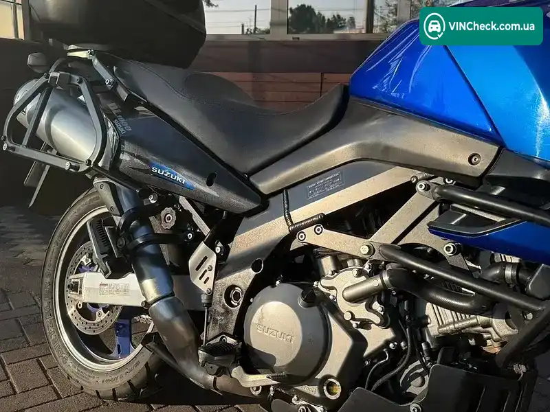 Suzuki V-Strom 1000 2007, фото з оголошення 2 з 7, VIN JS1BS111100121754