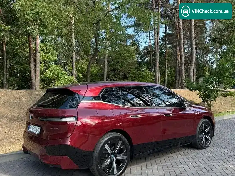 BMW iX 2022, фото з оголошення 2 з 9, VIN WB523CF07NCK49809