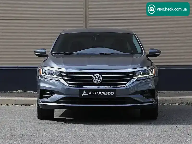Volkswagen Passat 2020, фото з оголошення 2 з 20, VIN 1VWSA7A30LC022121