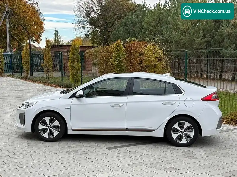 Hyundai Ioniq 2019, фото з оголошення 2 з 20, VIN KMHC851HFKU042304