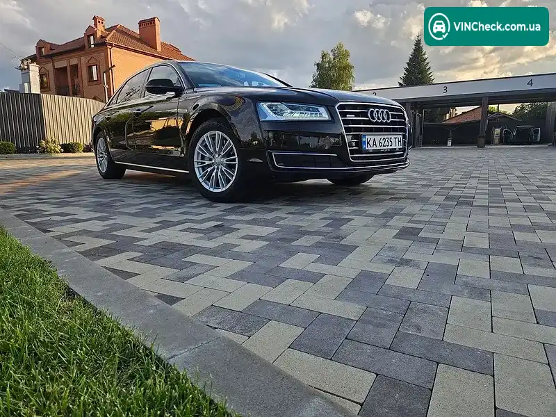 Audi A8 2017, фото з оголошення 2 з 15, VIN WAUZZZ4H2HN021719