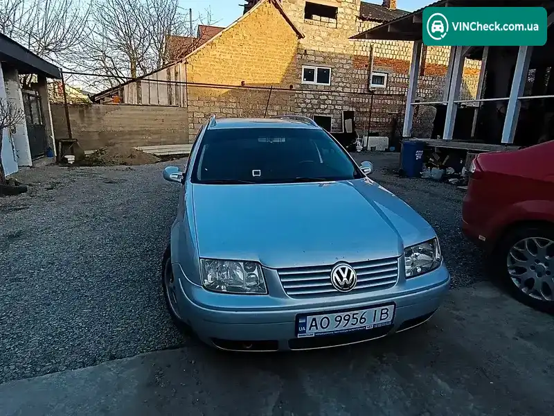 Volkswagen Bora 1999, фото з оголошення 1 з 5, VIN WVWZZZ1JZYW043614