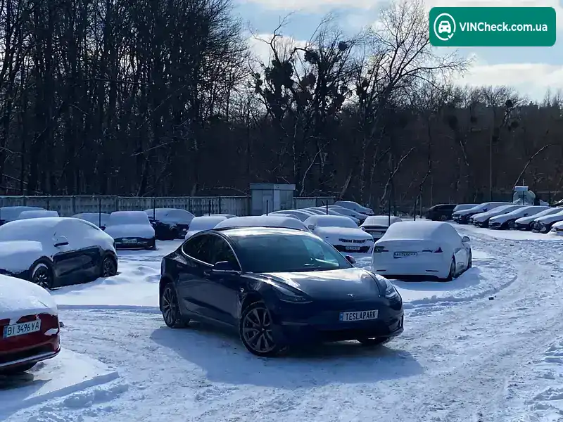 Tesla Model 3 2020, фото з оголошення 2 з 21, VIN 5YJ3E1EB8LF667094