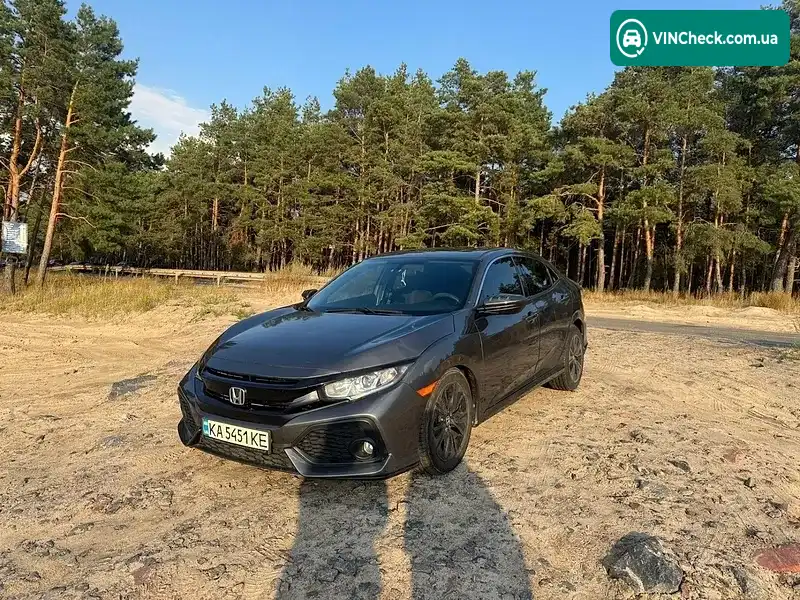 Honda Civic 2018, фото з оголошення 1 з 10, VIN SHHFK7H57JU416125