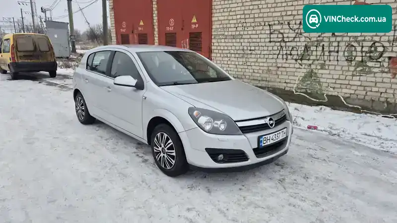Opel Astra 2004, фото з оголошення 1 з 21, VIN W0L0AHL4845184872