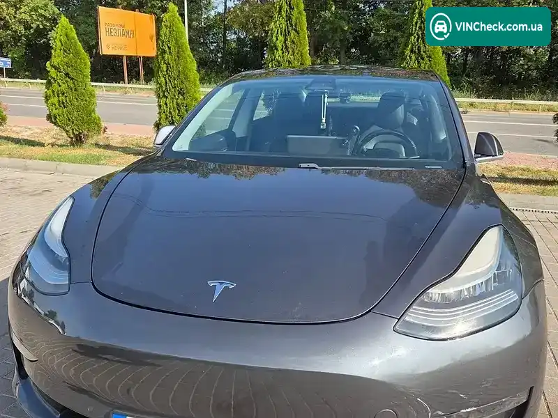 Tesla Model 3 2018, фото з оголошення 1 з 15, VIN 5YJ3E1EA8JF101845