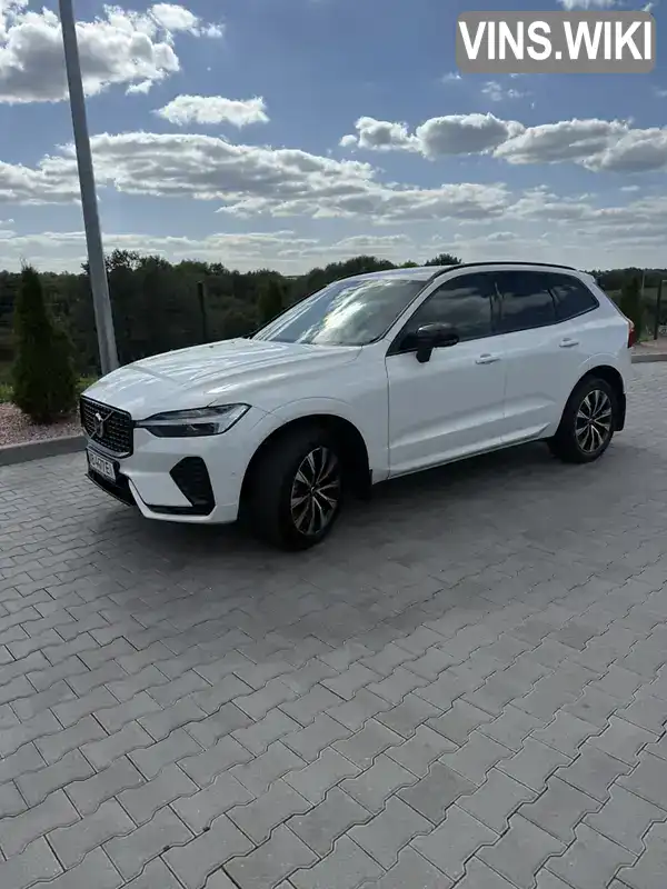 Volvo XC60 2023, фото з оголошення 2 з 16, VIN YV1UZK5V7P1337383