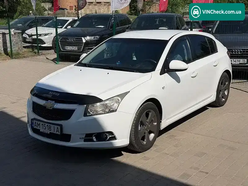 Chevrolet Cruze 2011, фото з оголошення 2 з 21, VIN KL1JF68E9CK557167