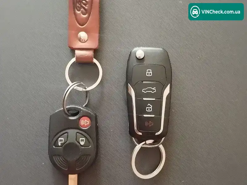 Ford Escape 2018, фото з оголошення 1 з 20, VIN 1FMCU0F79JUB54847