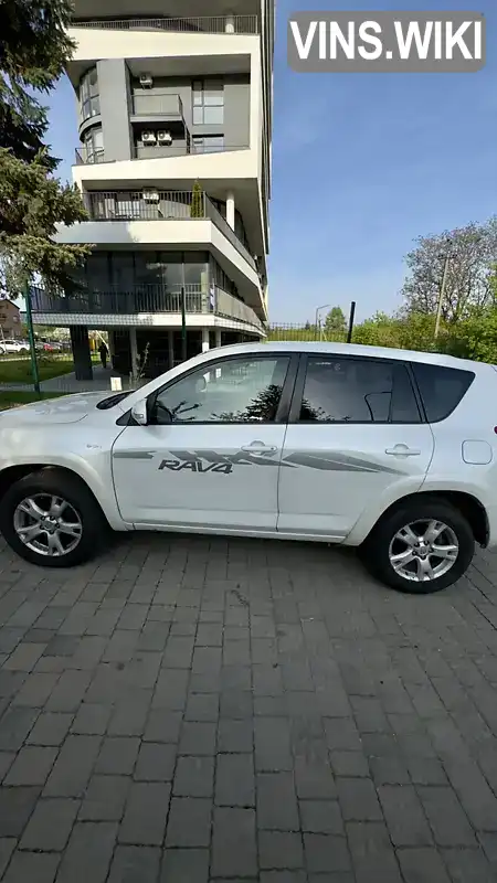 Toyota RAV4 2010, фото з оголошення 2 з 21, VIN JTMBB31V10D057895