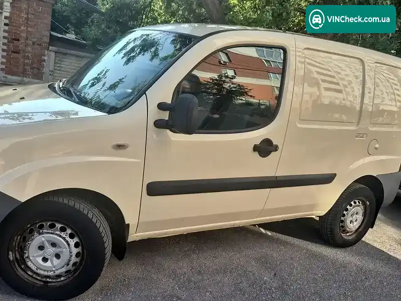 Fiat Doblo 2009, фото з оголошення 1 з 2, VIN ZFA22300005662396