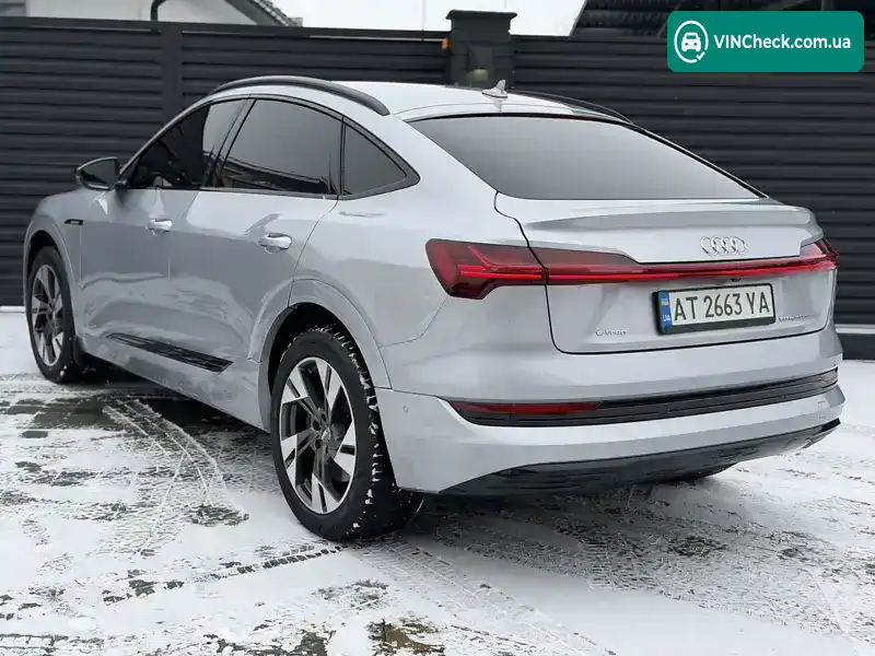 Audi e-tron 2020, фото з оголошення 2 з 17, VIN WAUZZZGEXMB002199