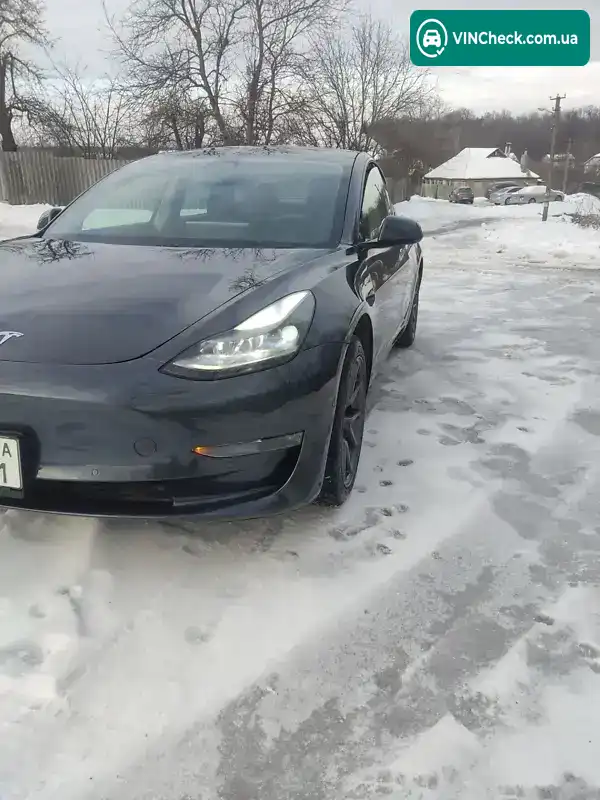 Tesla Model 3 2021, фото з оголошення 2 з 14, VIN 5YJ3E1EBXMF979676