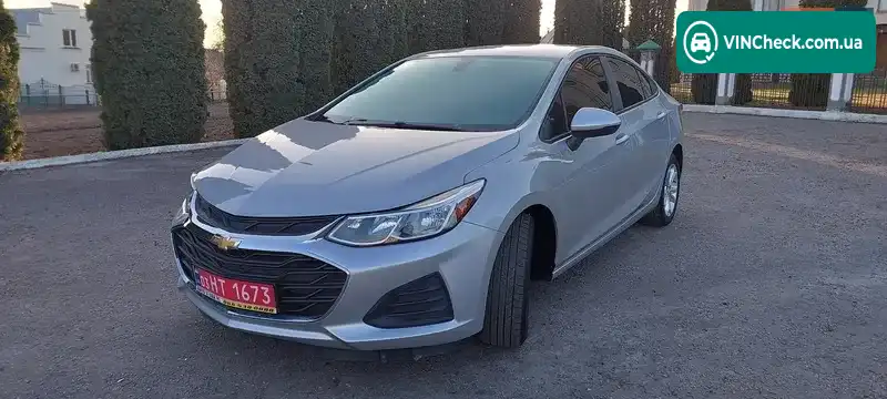 Chevrolet Cruze 2019, фото з оголошення 2 з 20, VIN 1G1BC5SM6K7129179