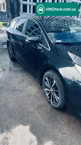 Toyota Avensis 2018, фото з оголошення 2 з 10, VIN SB1ET76L40E026759
