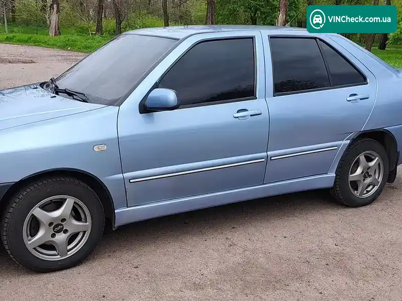Chery Amulet 2007, фото з оголошення 2 з 21, VIN Y6DDA11B17D007567