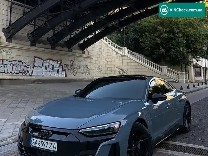 Audi e-tron GT 2023, фото з оголошення 1 з 20, VIN WAUCJBFW0R7001457