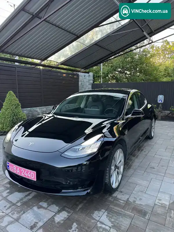 Tesla Model 3 2019, фото з оголошення 1 з 20, VIN 5YJ3E7EA4LF588838