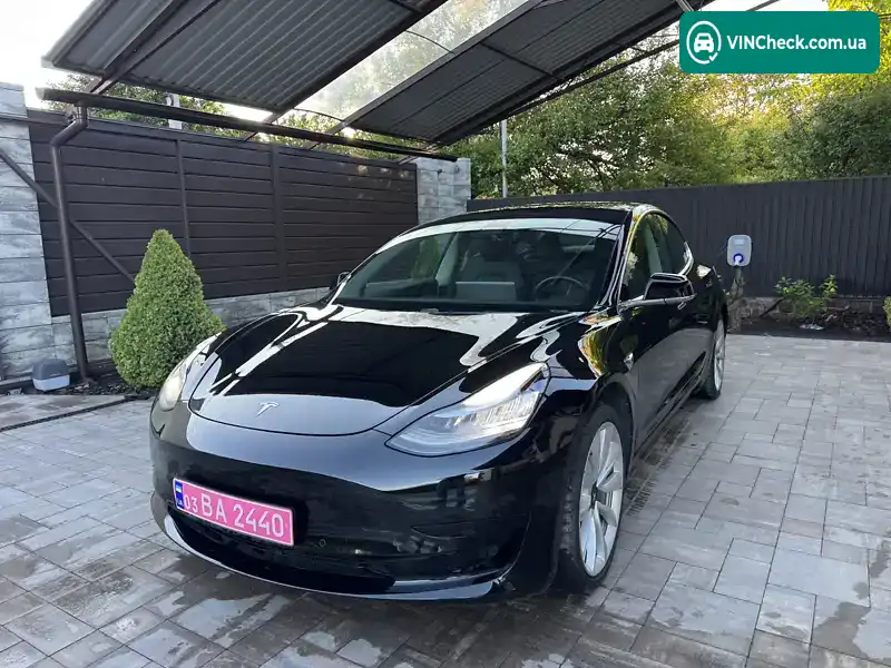 Tesla Model 3 2019, фото з оголошення 2 з 20, VIN 5YJ3E7EA4LF588838