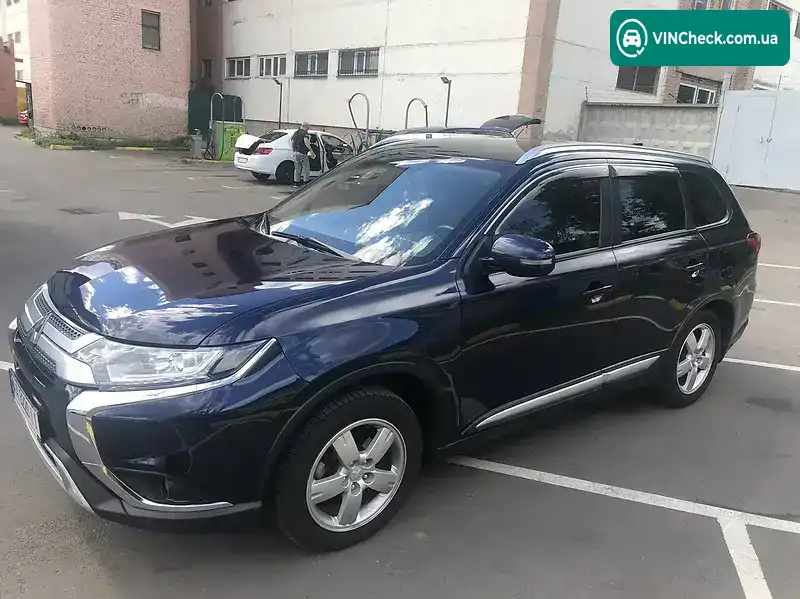 Mitsubishi Outlander 2019, фото з оголошення 1 з 20, VIN JMBXTGF2WLZ000145